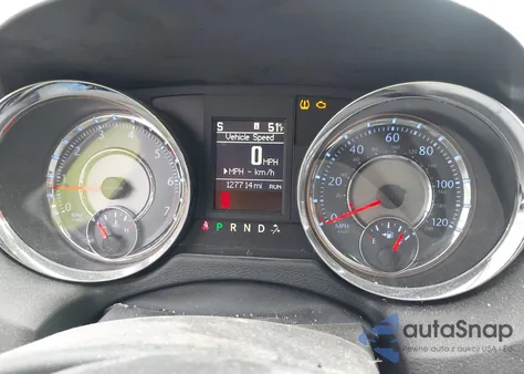 2016 Chrysler Town & Country Touring z USA, uszkodzony, nr VIN 2C4RC1BG8GR289143